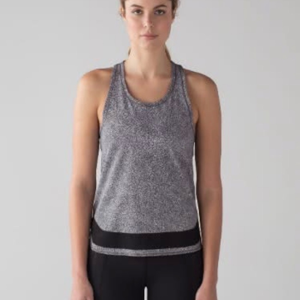 Lululemon Smooth Stride Tank Top Sz 8 / Medium